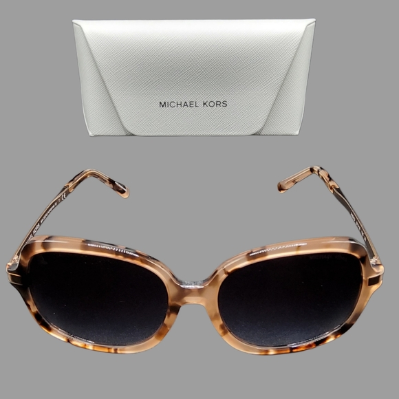MICHAEL KORS 57MM PINK TORTOISE SUNGLASSES ADRIANNA II LIGHT GREY GRADIENT LENS - Picture 4 of 12